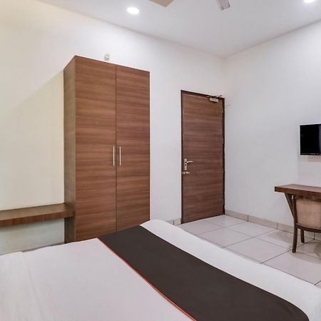 An Hotel Chennai Airport ภายนอก รูปภาพ